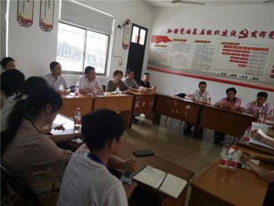 商會黨支部參加由市委統戰部副部長、市工商聯黨組書記徐祖德帶隊...